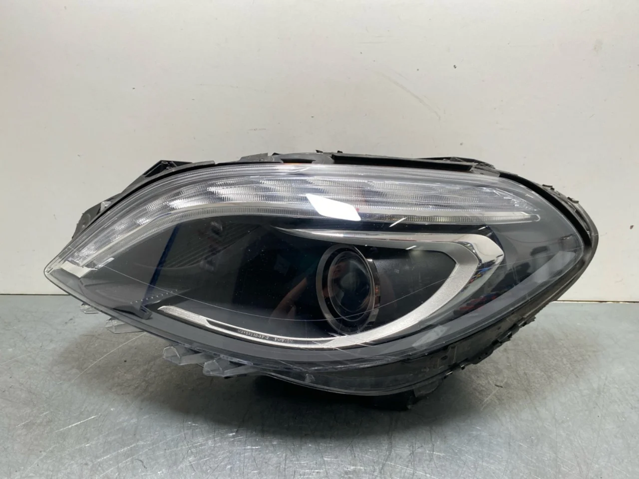 Mercedes B 180-200 W246/W242 2012-19 Fényszóró, bal