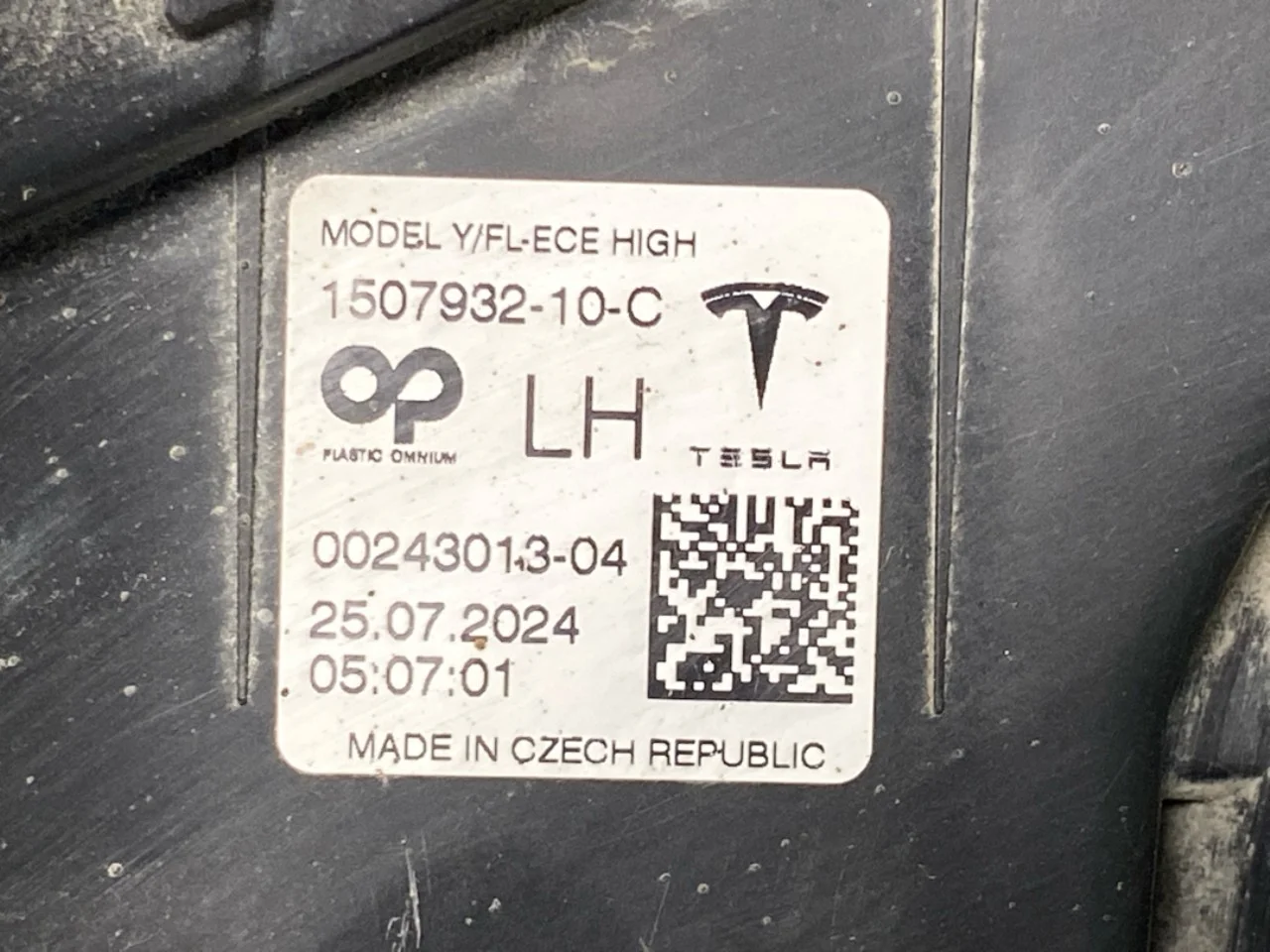 Tesla MODEL Y 2021- Kanyar- / ködlámpa nézet 4