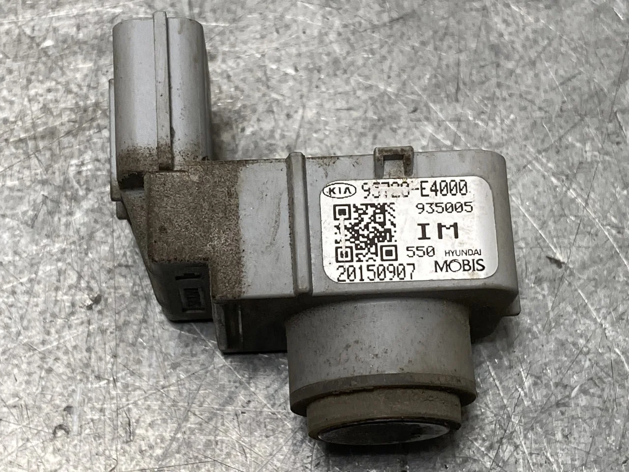 Kia SOUL 2009- Reversing sensor view 3