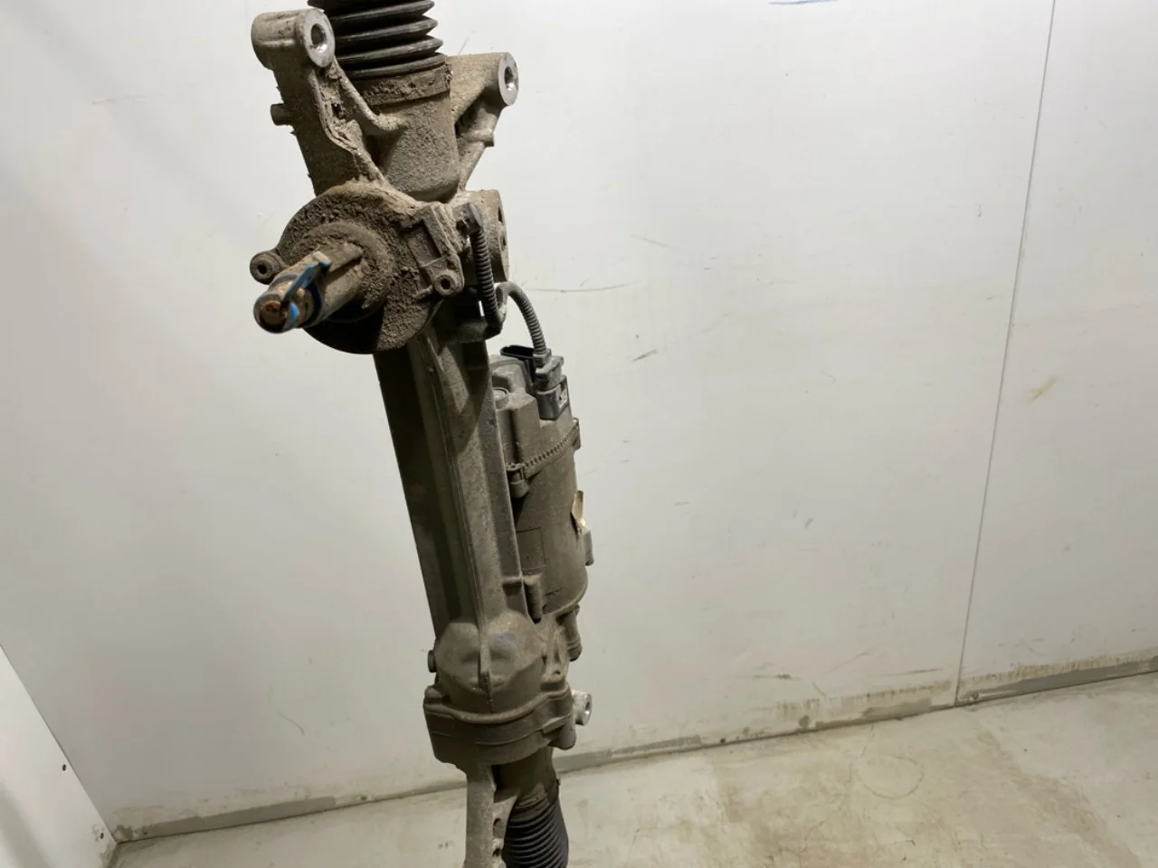 Mercedes EQC 2020- Power steering rack, electric view 3