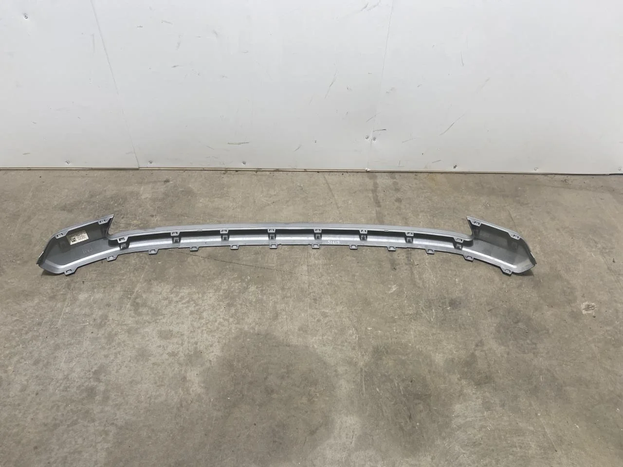 Jeep AVENGER 2023- Grille, complete view 2