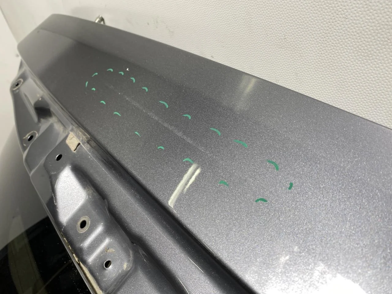 Nissan LEAF 2017-24 Tailgate, estate view 2