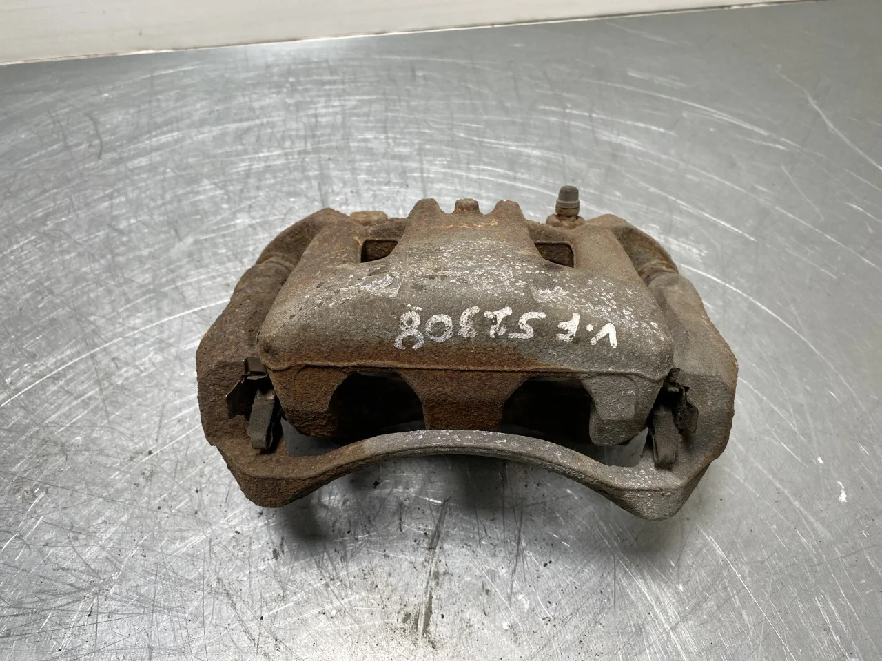 Nissan LEAF 2017-24 Front left brake caliper