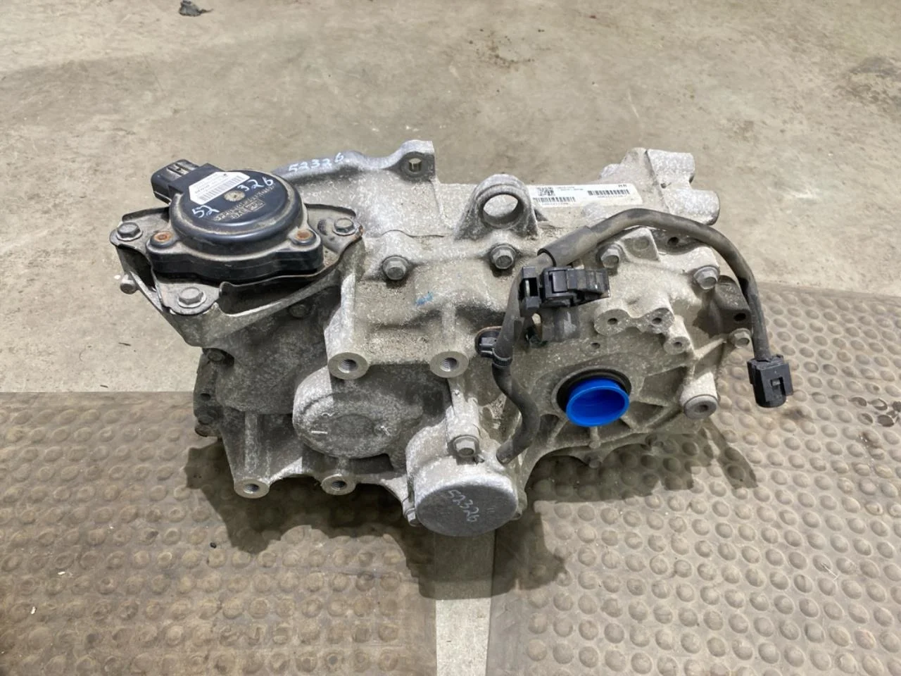 Nissan LEAF 2011-17 Automatic transmission view 4
