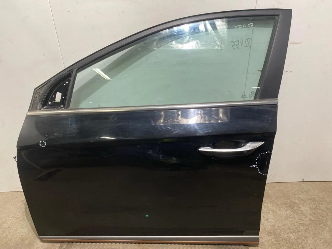Hyundai IONIQ AE 2017-22 Ajtó, 4 ajtós, első, bal