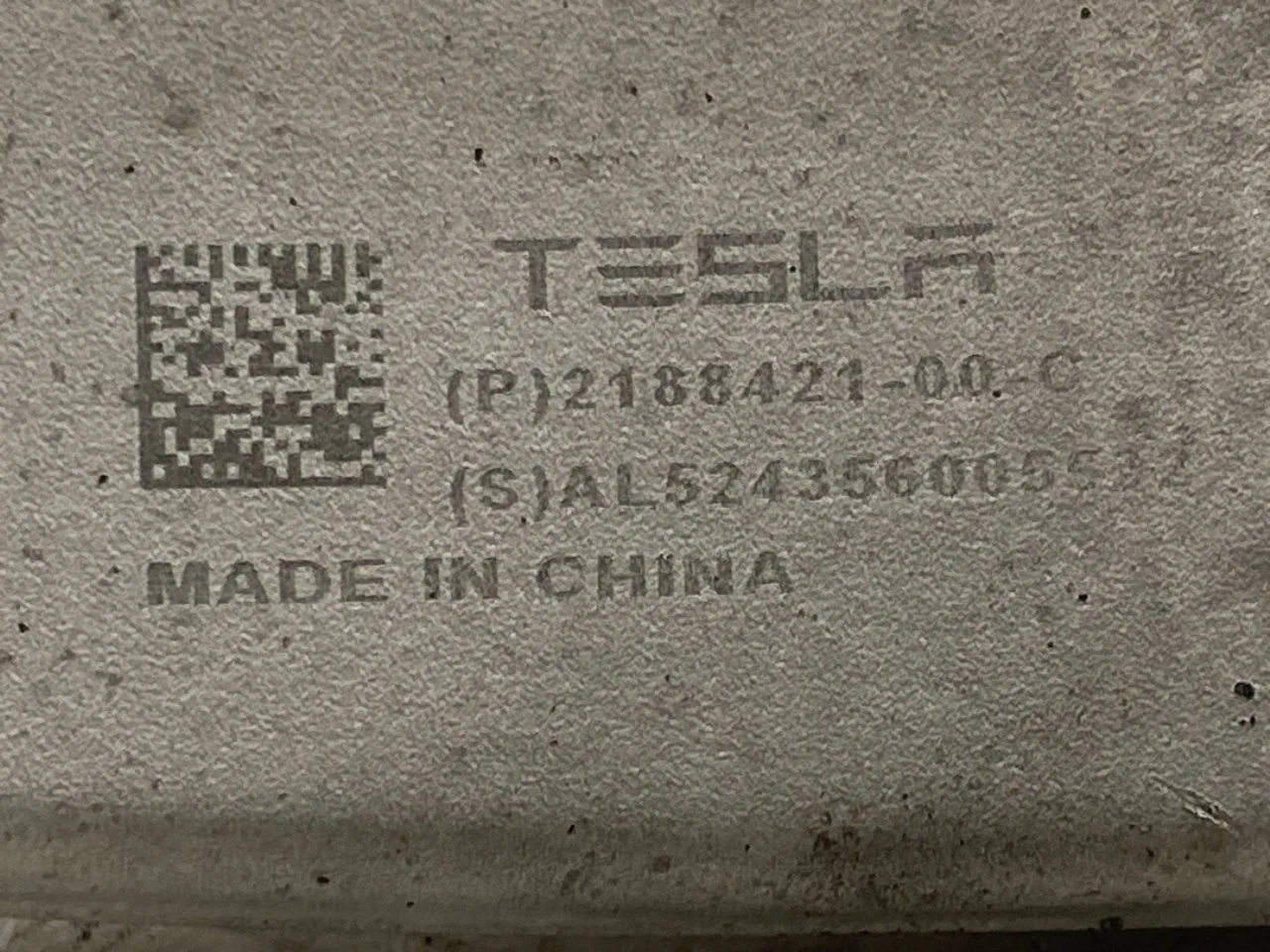 Tesla MODEL Y 2021- Control arm, rear right view 3