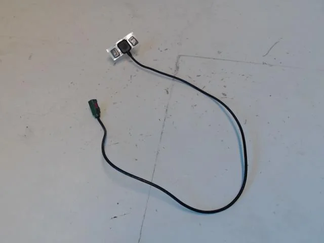 Tesla MODEL X 2016- Antenna