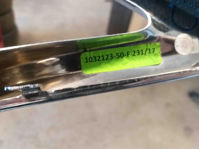 Tesla MODEL X 2016- Trim molding, other view 3