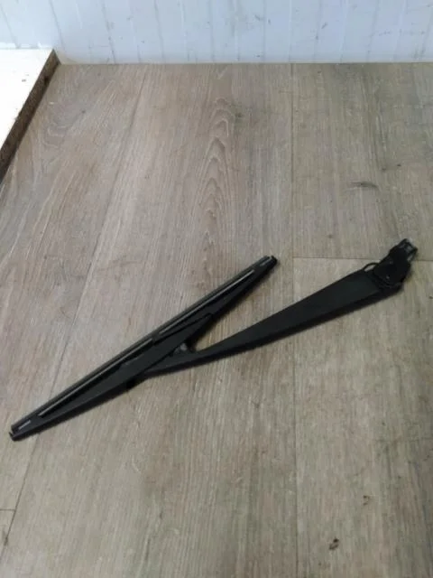 Nissan LEAF 2011-17 Wiper arm, rear window