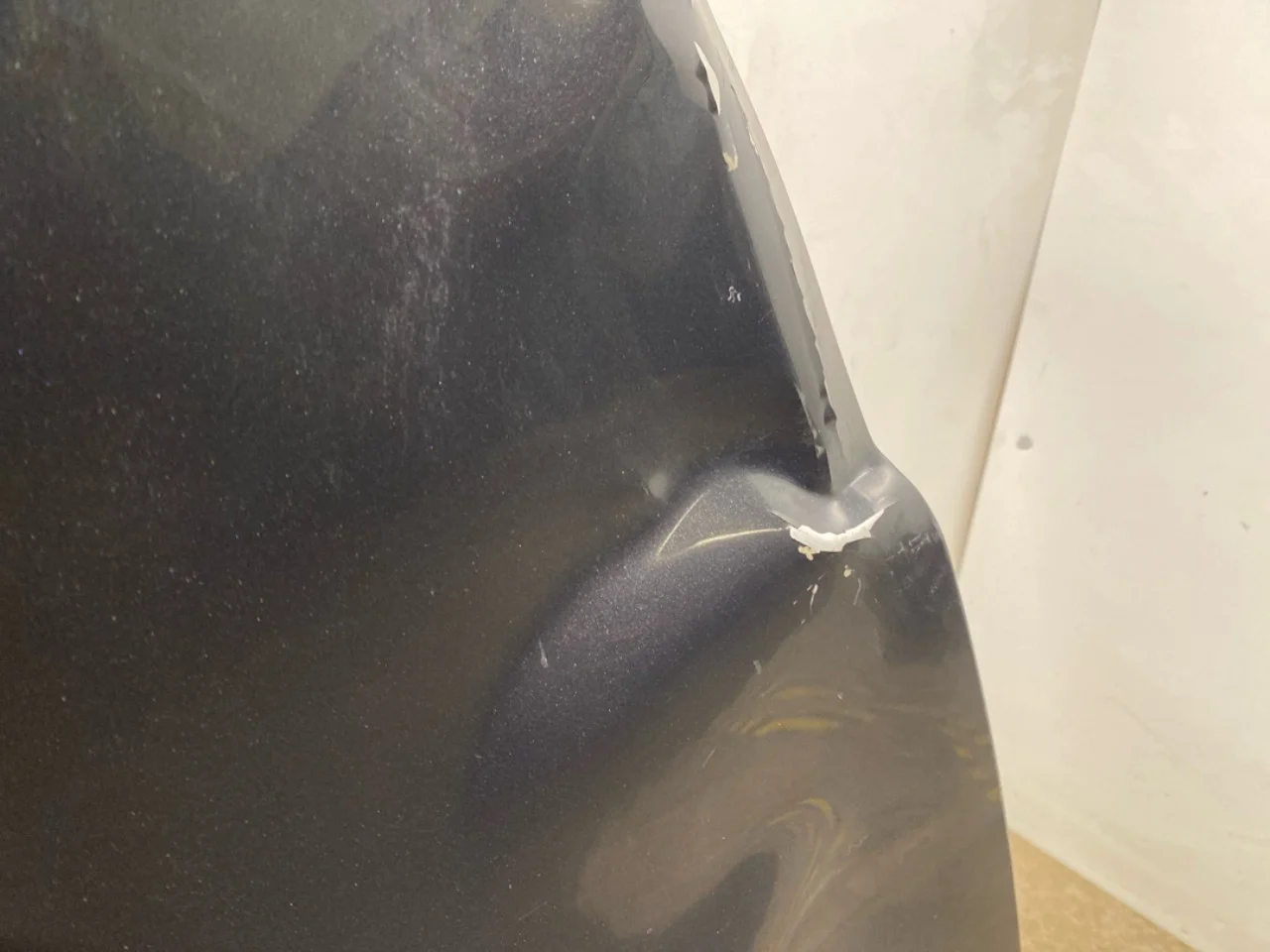 Porsche TAYCAN 2020- Bonnet view 3