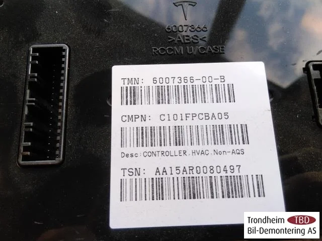 Tesla MODEL S 2013- Vezérlőegység, egyéb nézet 3