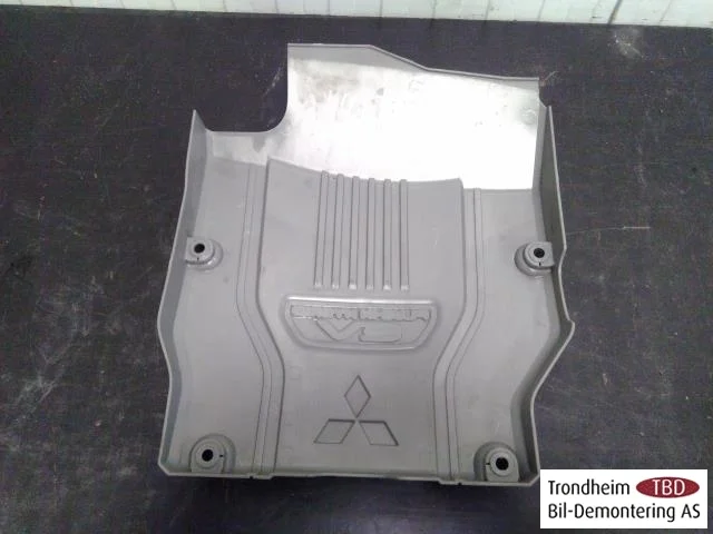 Mitsubishi OUTLANDER 2013-21 Motorburkolat (felső) nézet 2