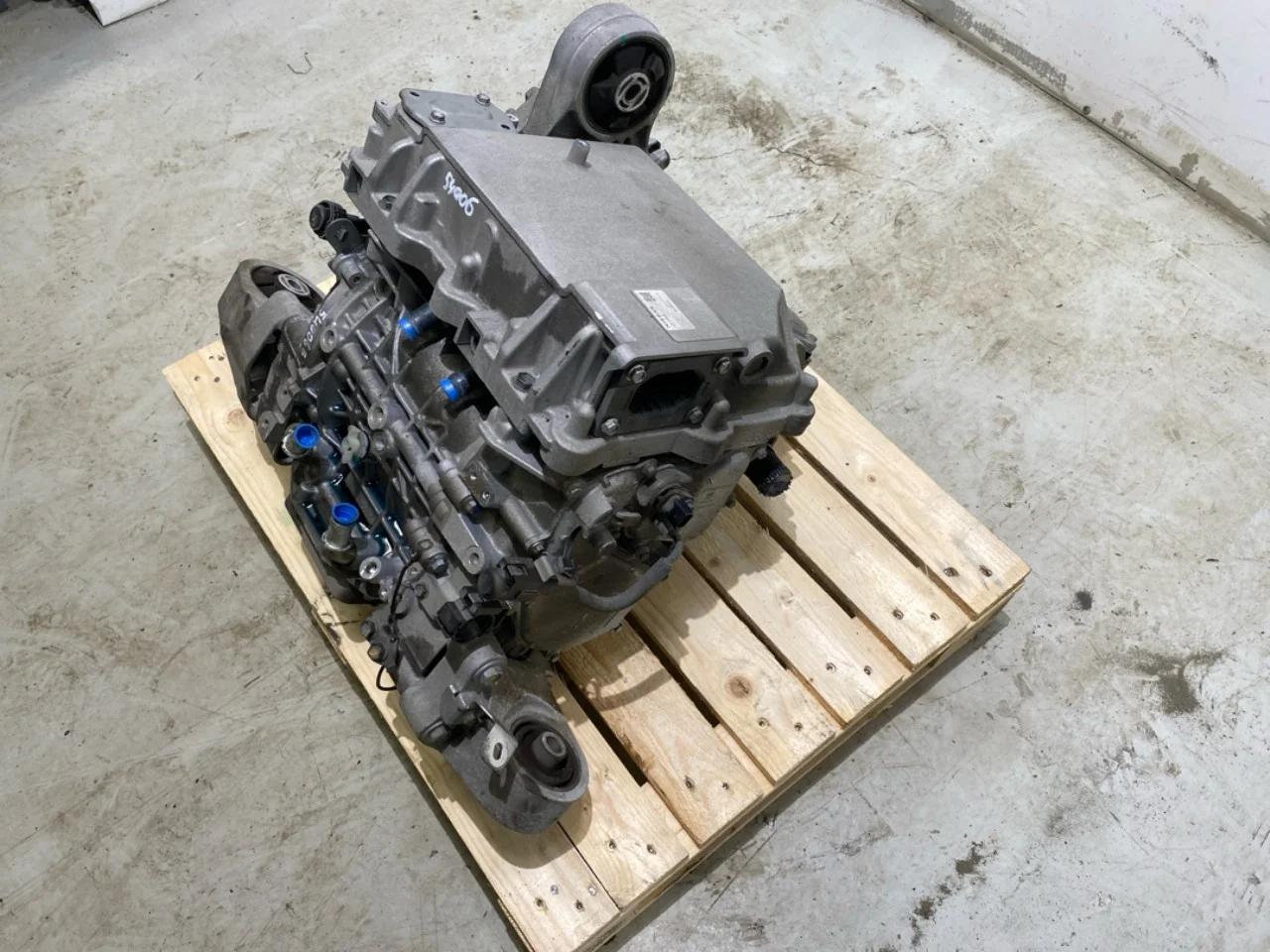 Nissan ARIYA 2021- Elektromos motor, hátsó nézet 3
