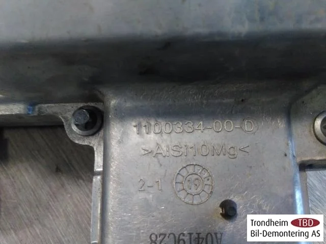 Tesla MODEL 3 2017--> Vezérlőegység, egyéb nézet 4