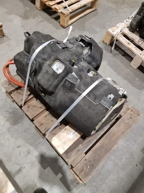 Tesla MODEL S 2013- Elektromos motor, első nézet 2