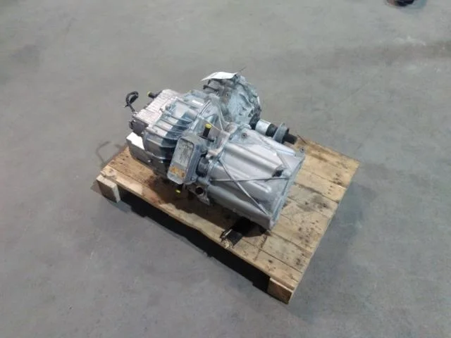 Tesla MODEL X 2016- Elektromos motor, első