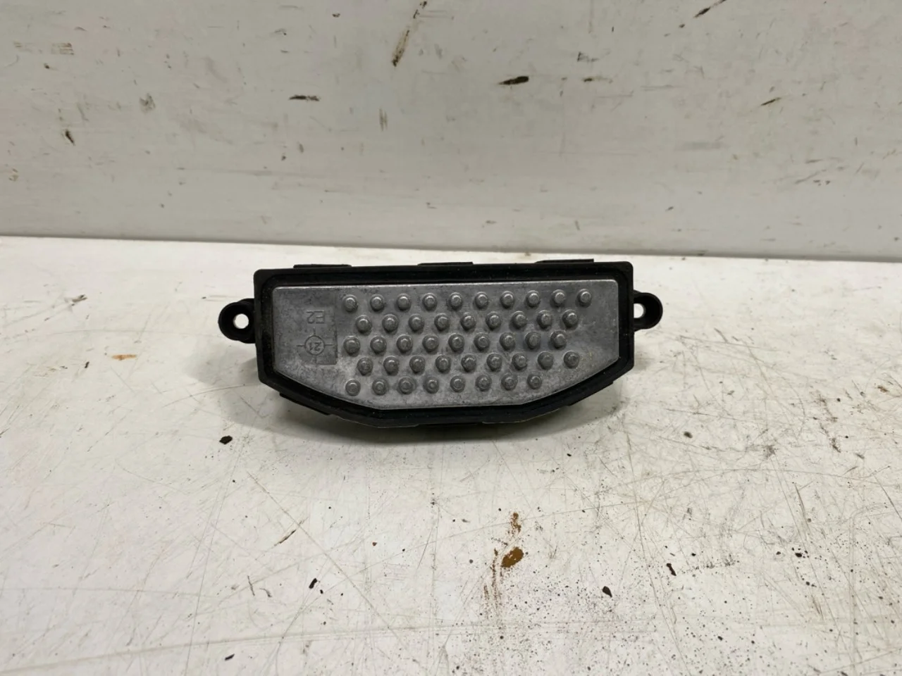Mercedes EQA H243 2021- Fűtésventilátor előtét ellenállás