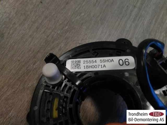 Nissan LEAF 2017-24 Airbag clock spring view 3