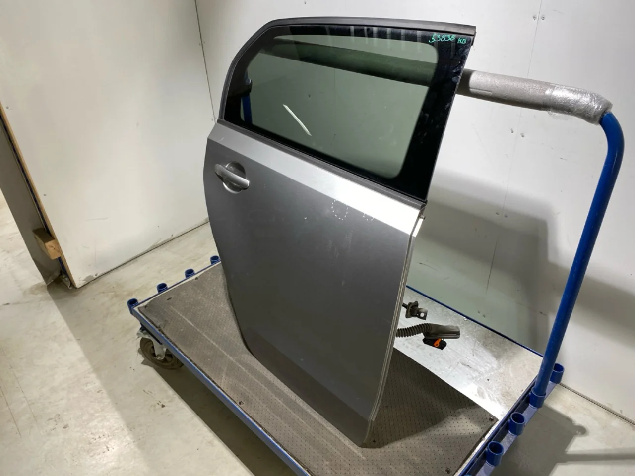 Volkswagen UP!, E-UP! Ajtó, 4 ajtós, hátsó, jobb nézet 3