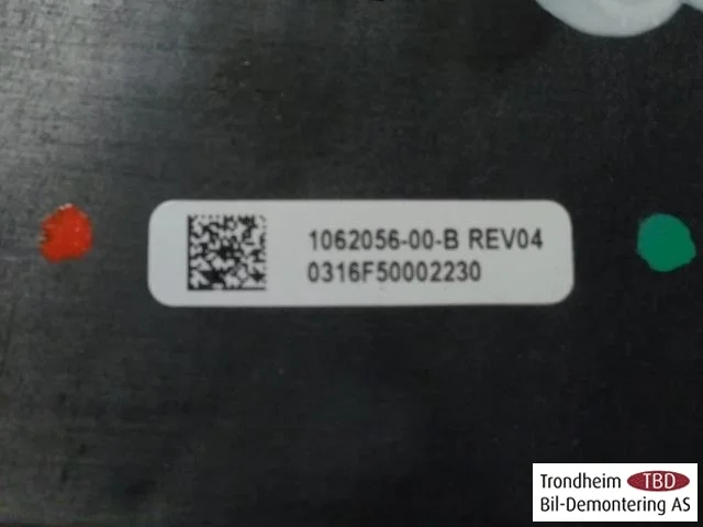 Tesla MODEL X 2016- Vezérlőegység, ajtó nézet 2