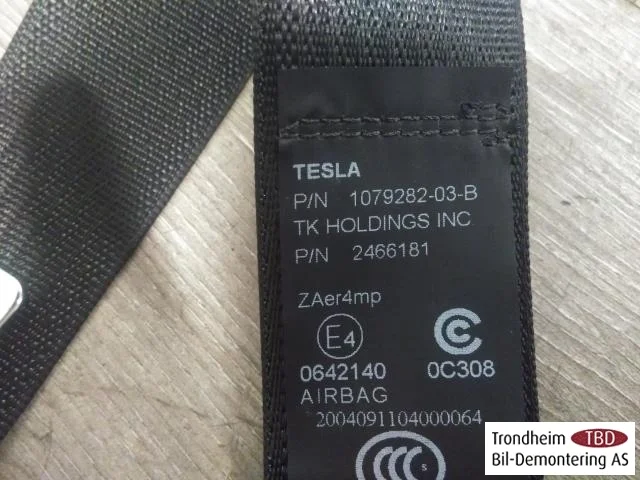 Tesla MODEL S 2013- Biztonsági öv, első, jobb nézet 3