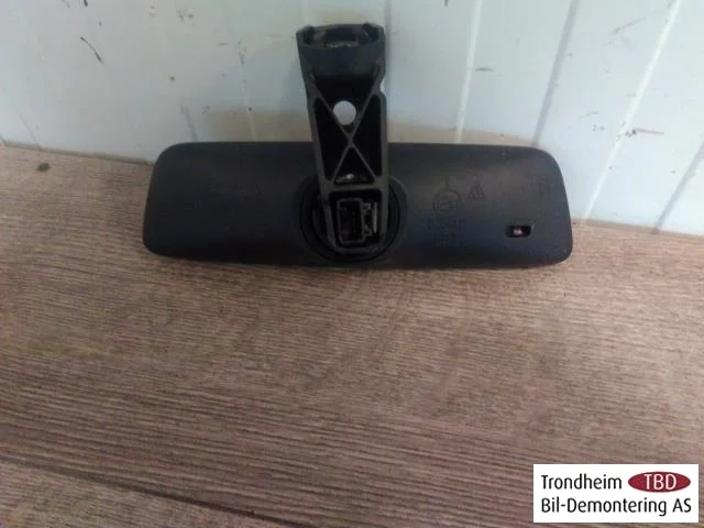 Tesla MODEL S 2013- Interior rear-view mirror view 2