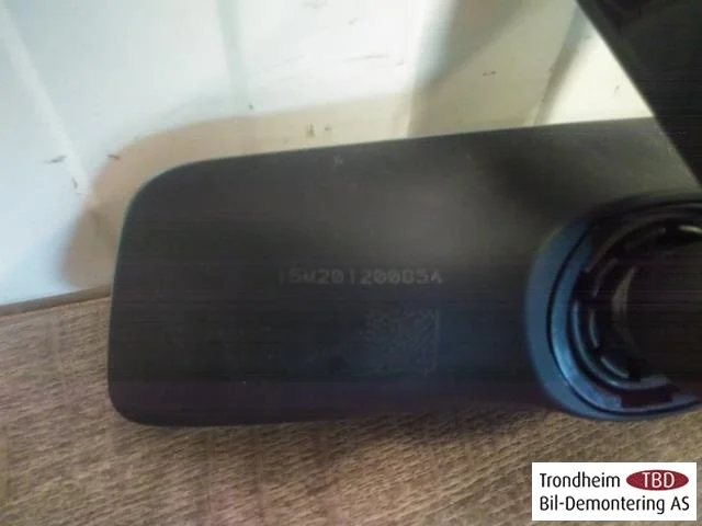 Tesla MODEL S 2013- Interior rear-view mirror view 3