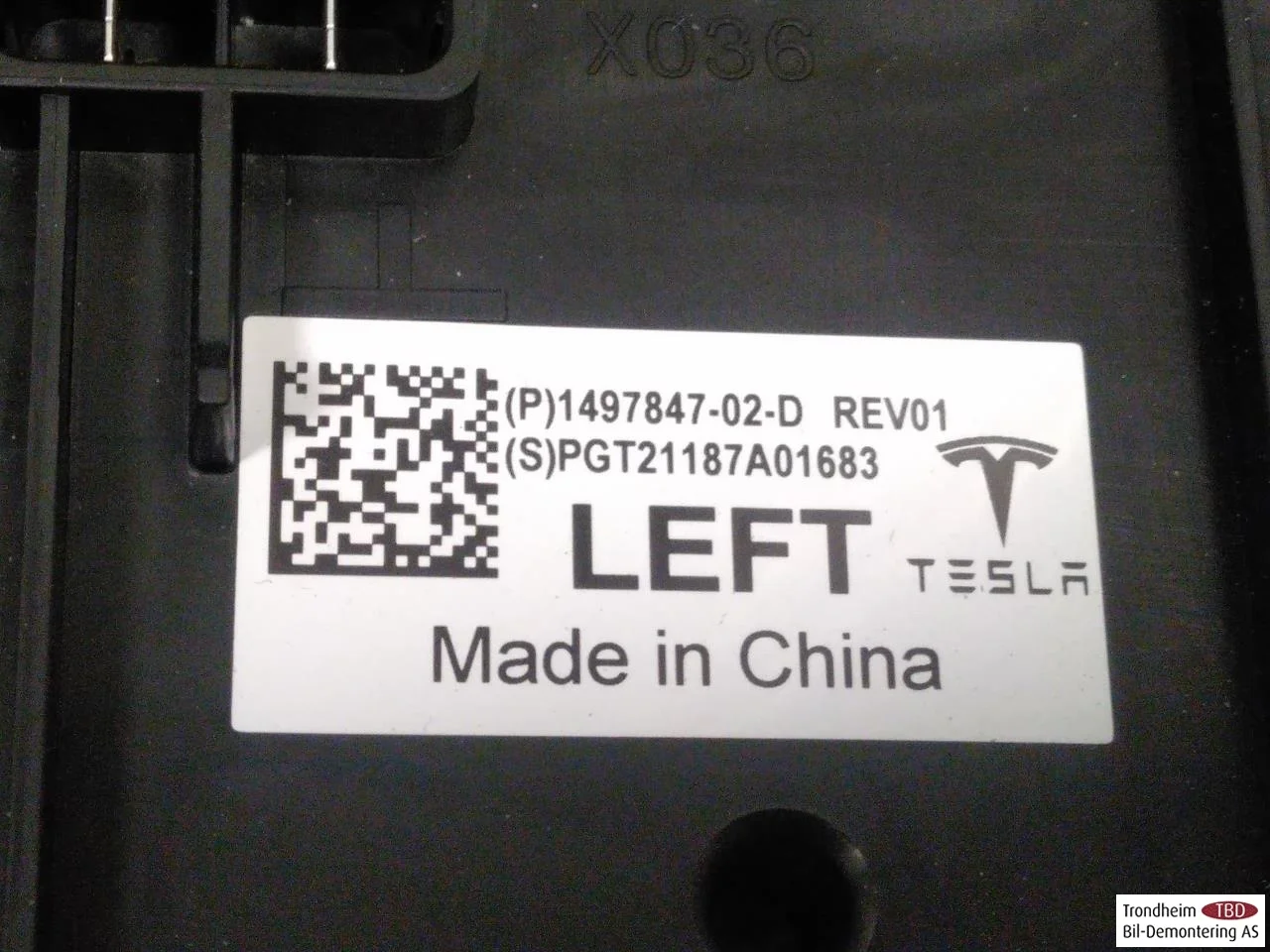 Tesla MODEL Y 2021- Vezérlőegység, klíma nézet 4