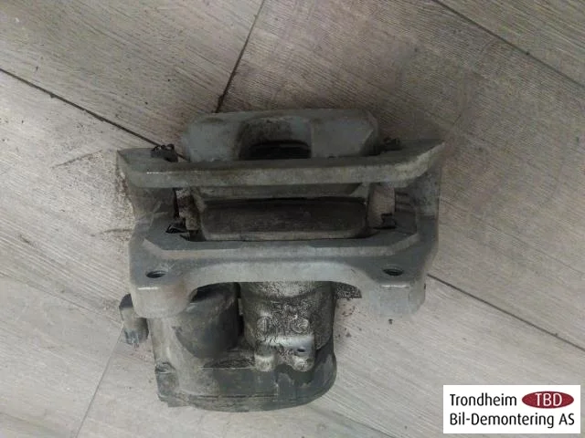 Tesla MODEL 3 2017--> Etrier frână spate stânga vedere 4
