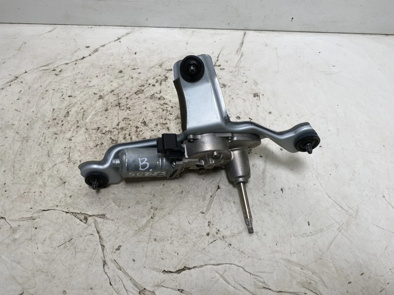 Kia NIRO SG2 2023- Motor ștergător hayon vedere 4