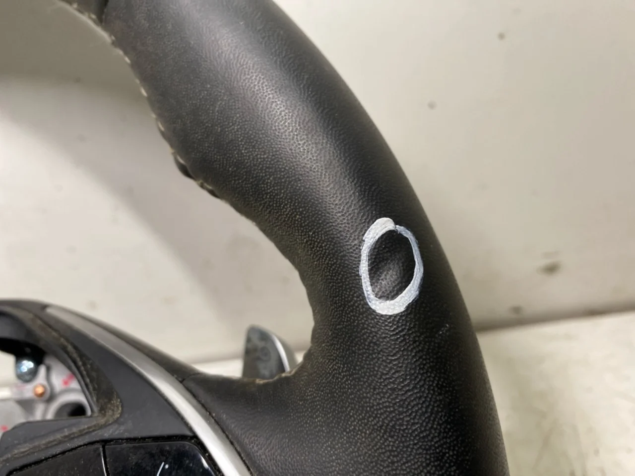Kia EV6 2022- Steering wheel view 2