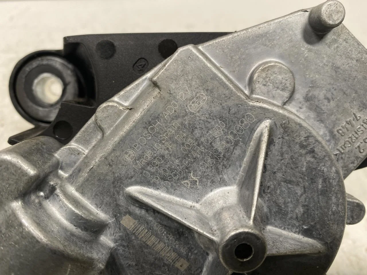 Opel / Vauxhall CORSA F 2020- Motor ștergător hayon vedere 3
