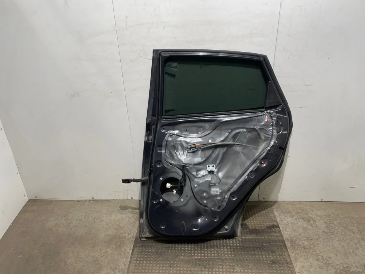 Hyundai KONA / ELECTRIC 2018-23 Ușă, 4 uși, față dreapta vedere 4