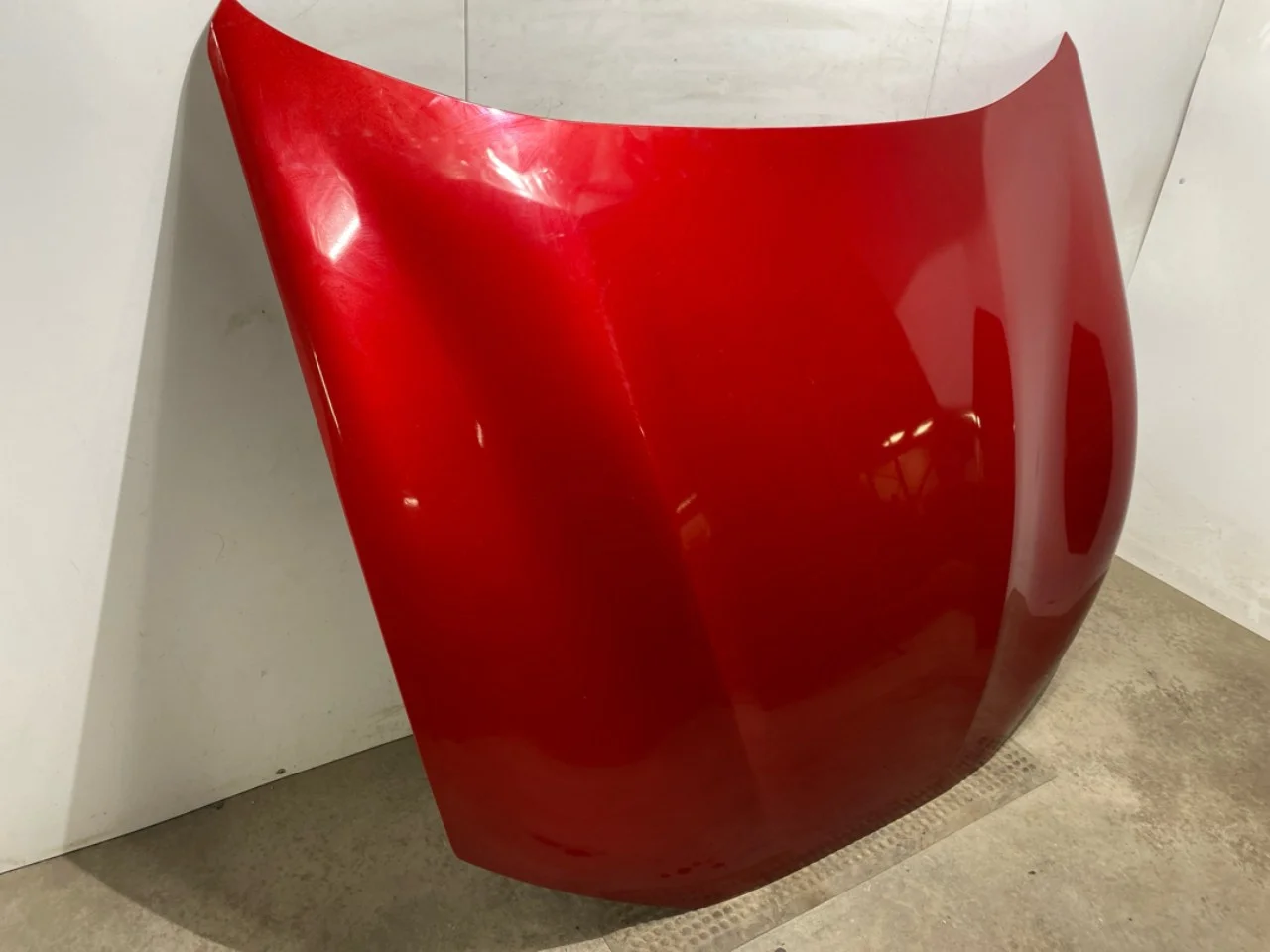 Ford MUSTANG MACH-E 2021- Bonnet view 2
