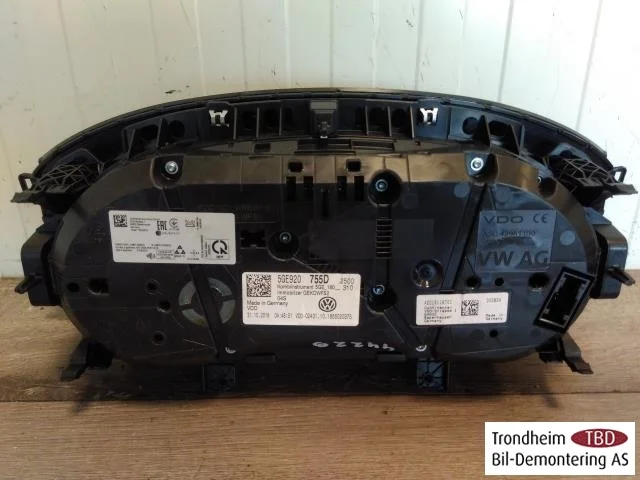 Volkswagen GOLF, E-GOLF VII 2013-20 Ceasuri bord complete vedere 2