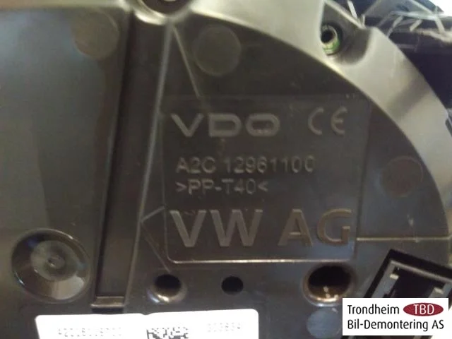 Volkswagen GOLF, E-GOLF VII 2013-20 Ceasuri bord complete vedere 3