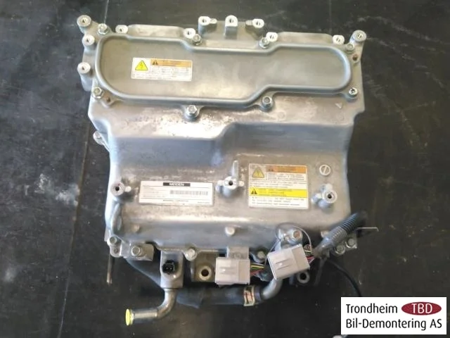 Mitsubishi OUTLANDER 2013-21 Hibrid DC/DC konverter