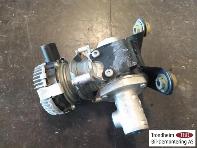 Volkswagen PASSAT 2015-19 Regulator forță de frânare vedere 2