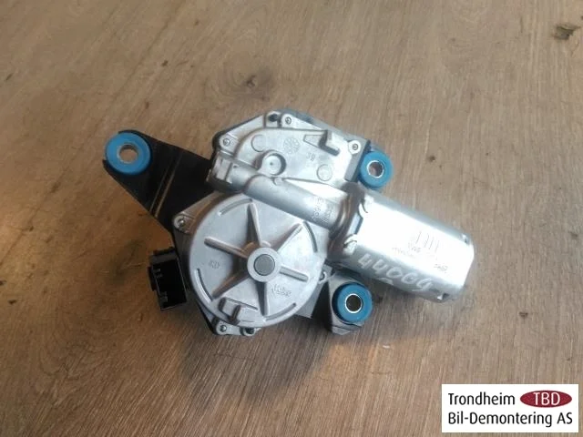 BMW I3 I01 2013-22 Tailgate wiper motor view 2