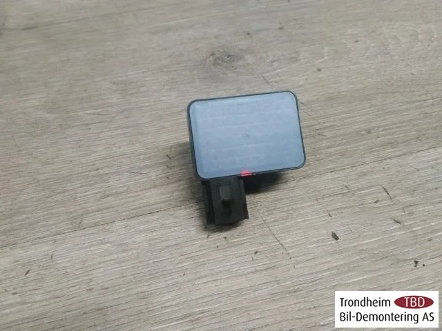 Ford MUSTANG MACH-E 2021- Antenna
