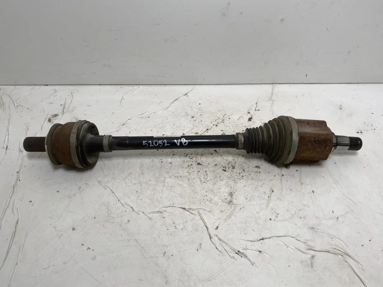 Volvo XC40/RECHARGE 2018- Rear left driveshaft