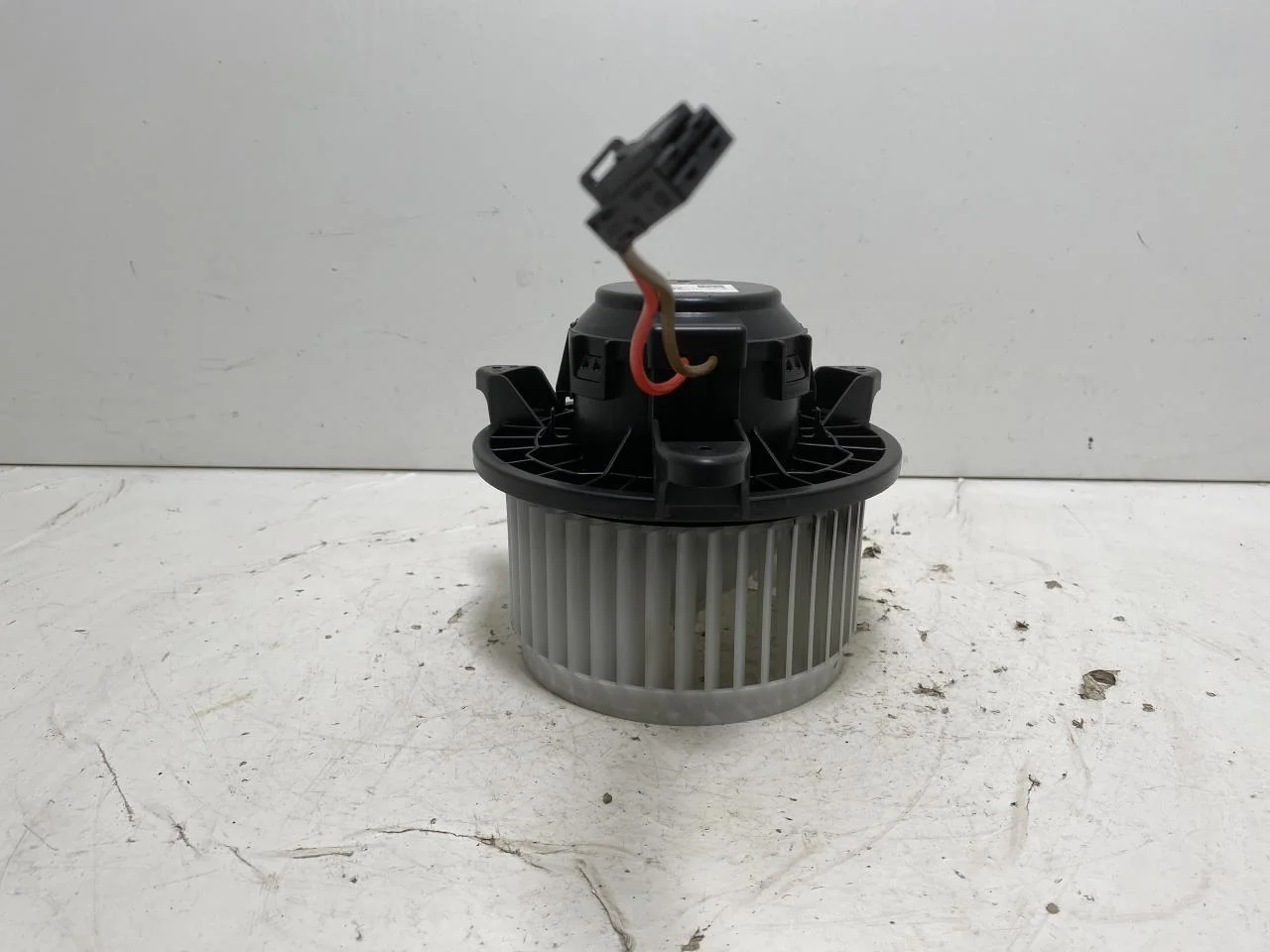 Volvo XC40/RECHARGE 2018- Fűtésventilátor motor nézet 4