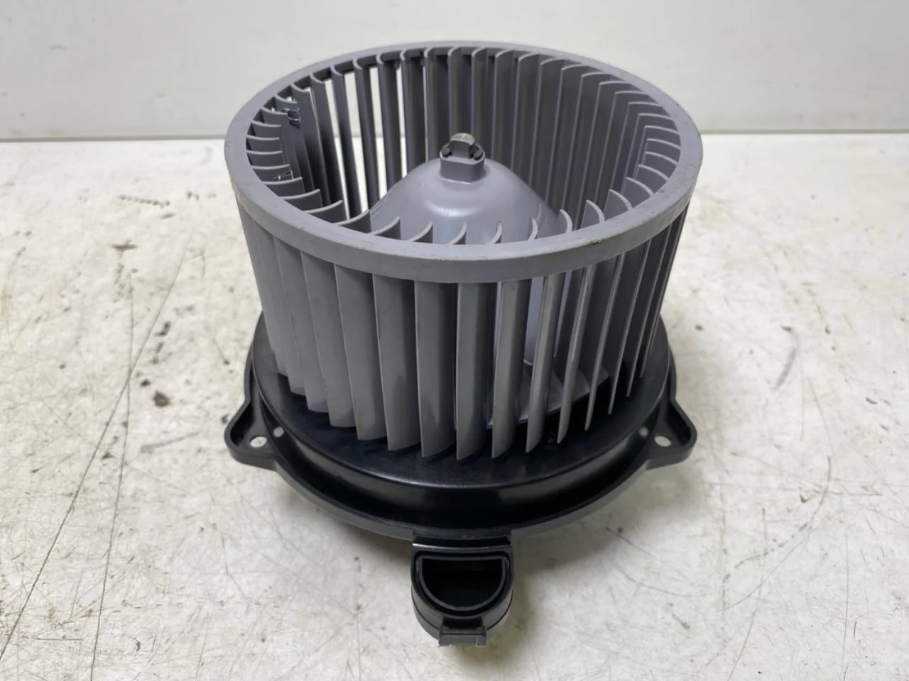 Hyundai IONIQ 5 NE 2022- Fűtésventilátor motor