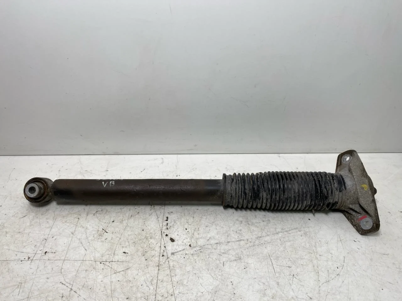 Hyundai IONIQ 5 NE 2022- Shock absorber, rear