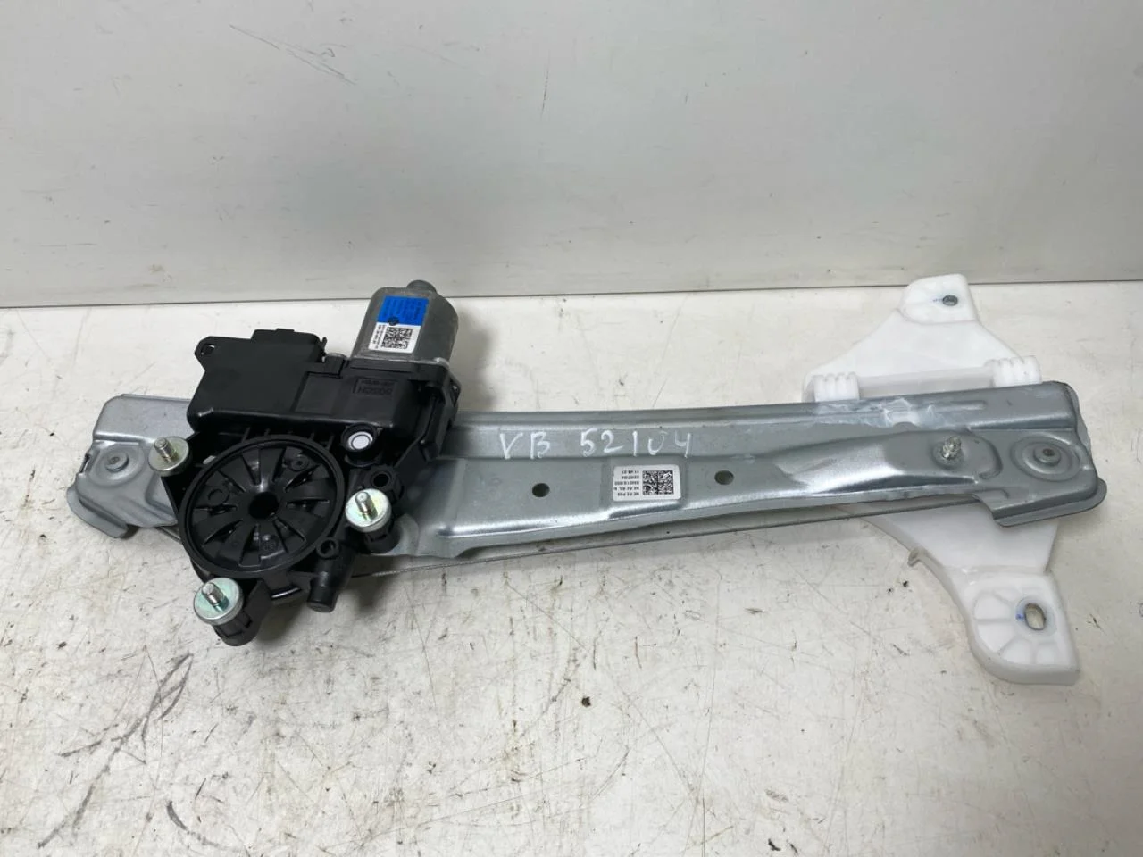 Hyundai IONIQ 5 NE 2022- Electric window regulator, complete