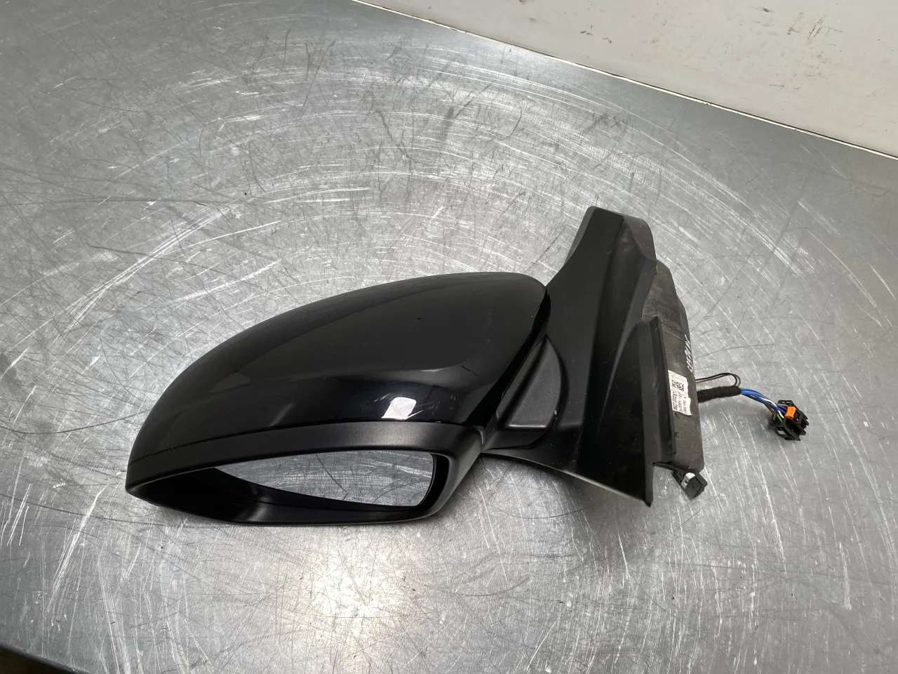Peugeot 2008/E-2008 2020-> Left power mirror view 2