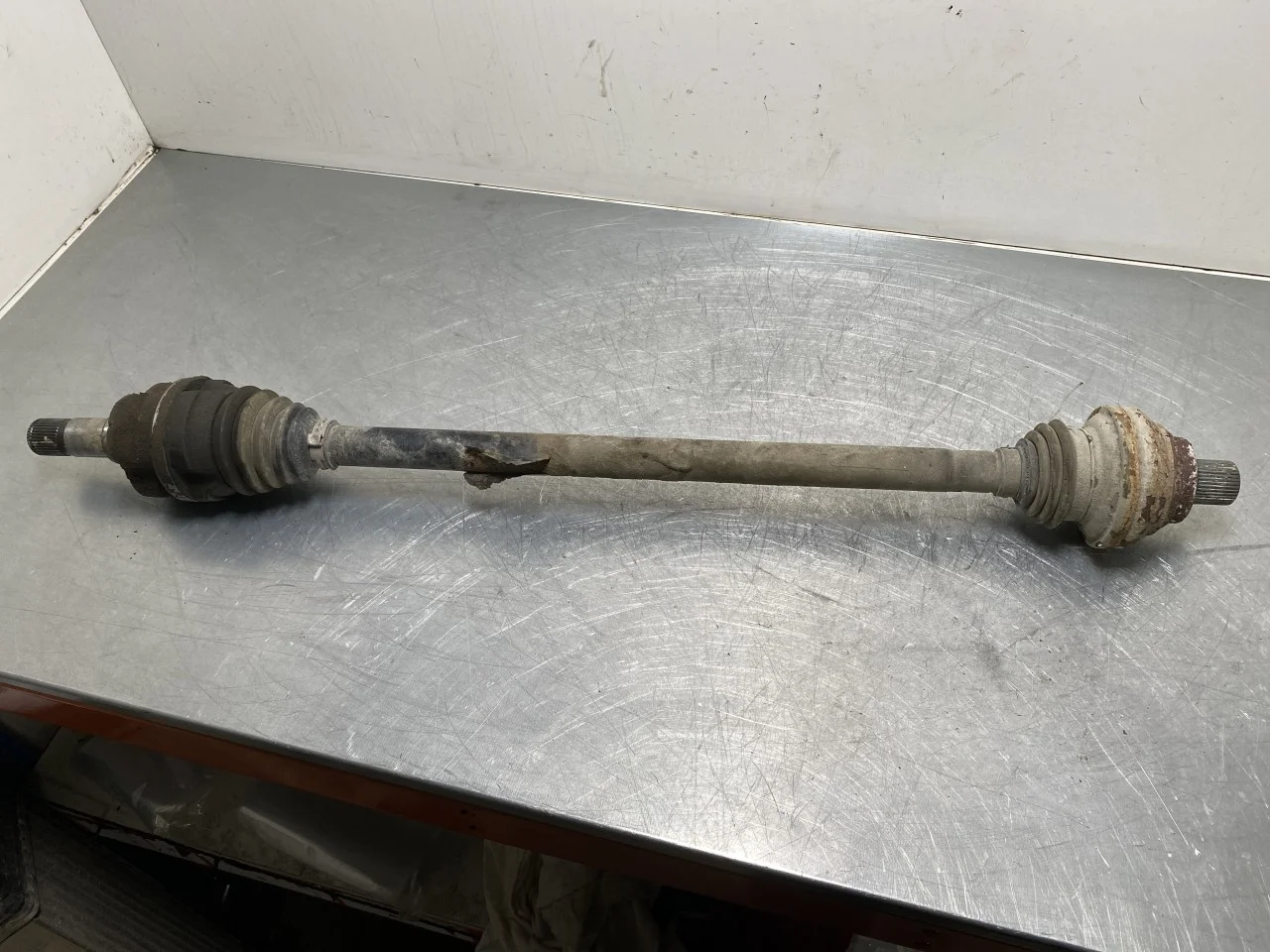 Volkswagen ID.4 2021- Rear right driveshaft