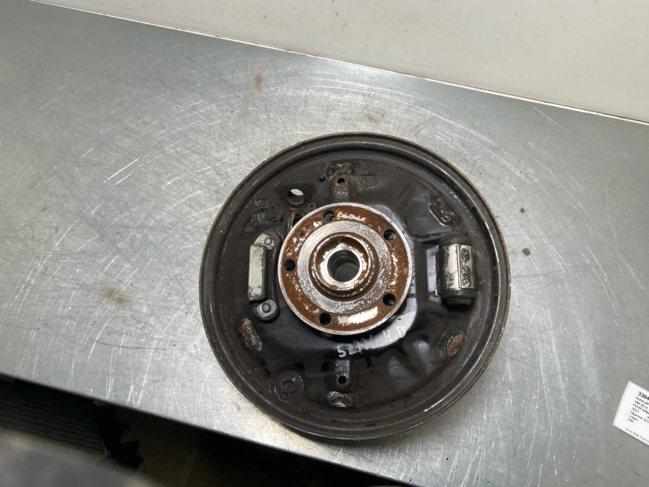 Volkswagen ID.4 2021- Csonkállvány, jobb hátsó
