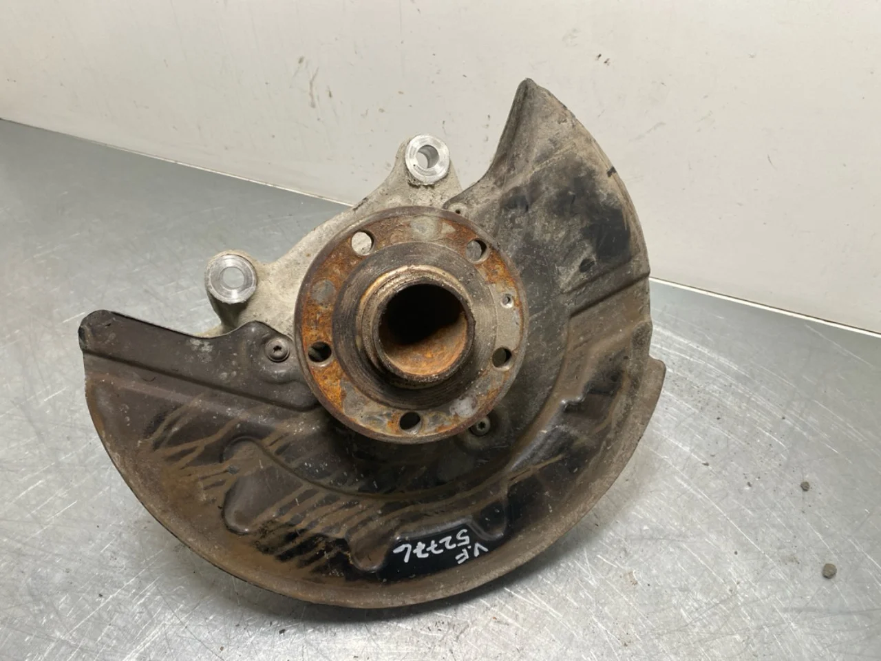 Volkswagen ID.4 2021- Csonkállvány, bal első