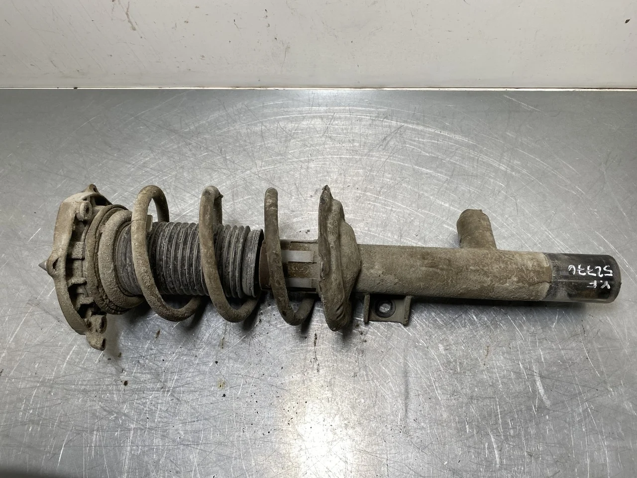 Volkswagen ID.4 2021- Amortizor tip McPherson, față stânga